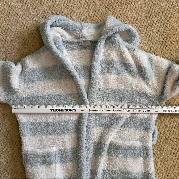 Barefoot Dreams Light Blue and White Striped Hooded Bathrobe - Picture 5 of 7